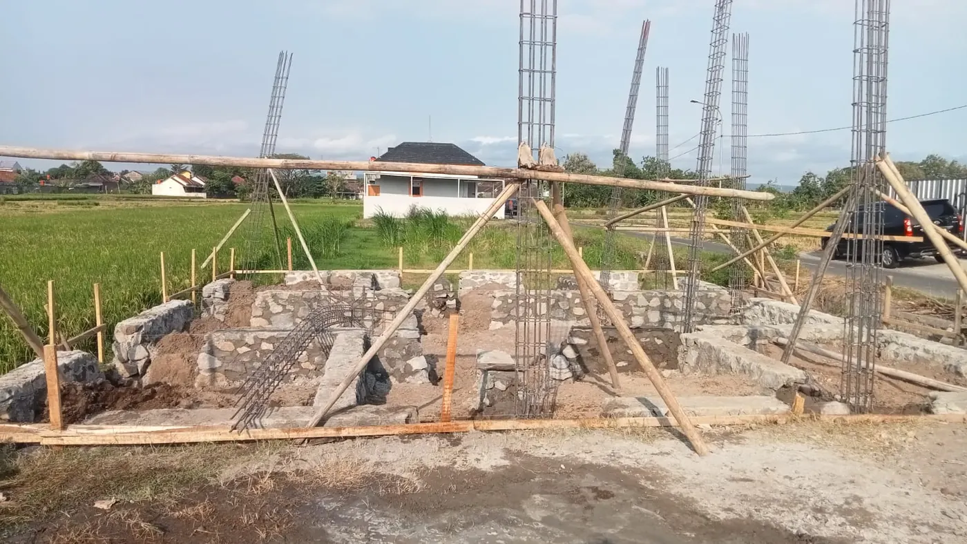 Pekerjaan struktur proyek Karya Sentosa